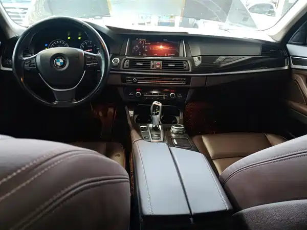 BMW 5 Series 2017