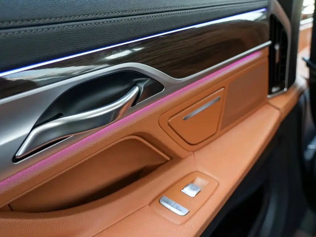 BMW 7 Series 2018 — фото 13