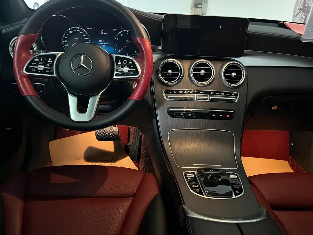 Mercedes-Benz GLC Coupe 2021 — фото 11
