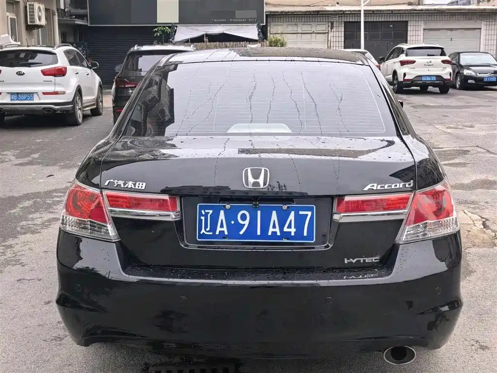 Honda Accord 2012 — фото 3