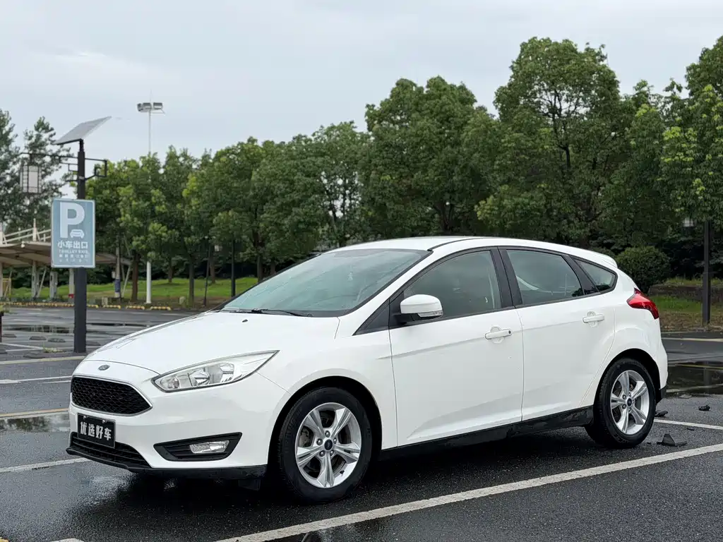 Ford Focus 2017 — фото 3