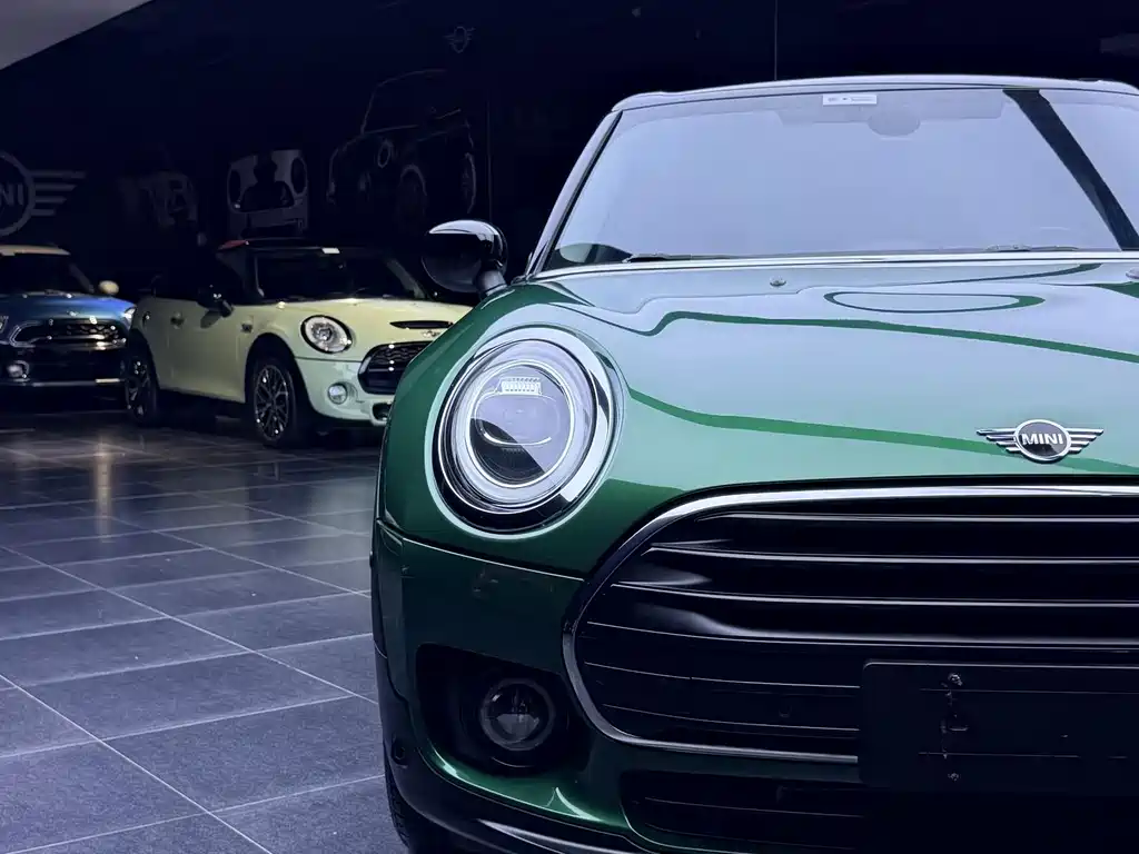 MINI Clubman 2020 — фото 22