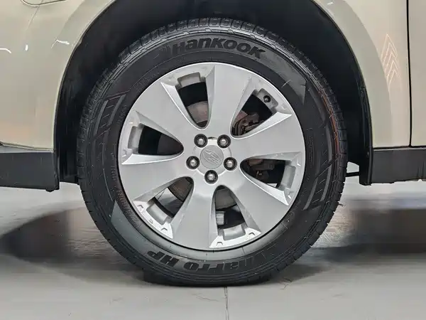 Subaru Outback 2011