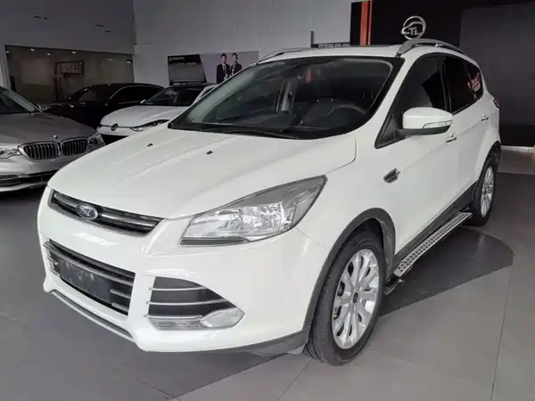Ford Kuga 2016