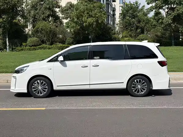 Buick GL8 2022