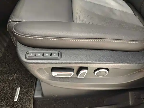 GAC Trumpchi M8 2021