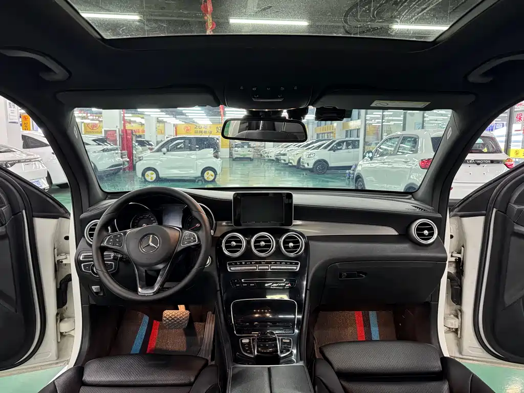 Mercedes-Benz GLC 2016