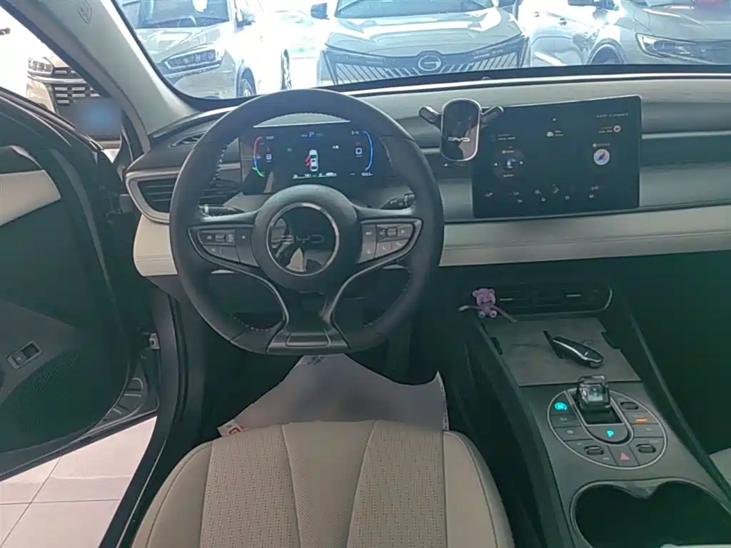 BYD Seal 05 DM-i 2025 — фото 11