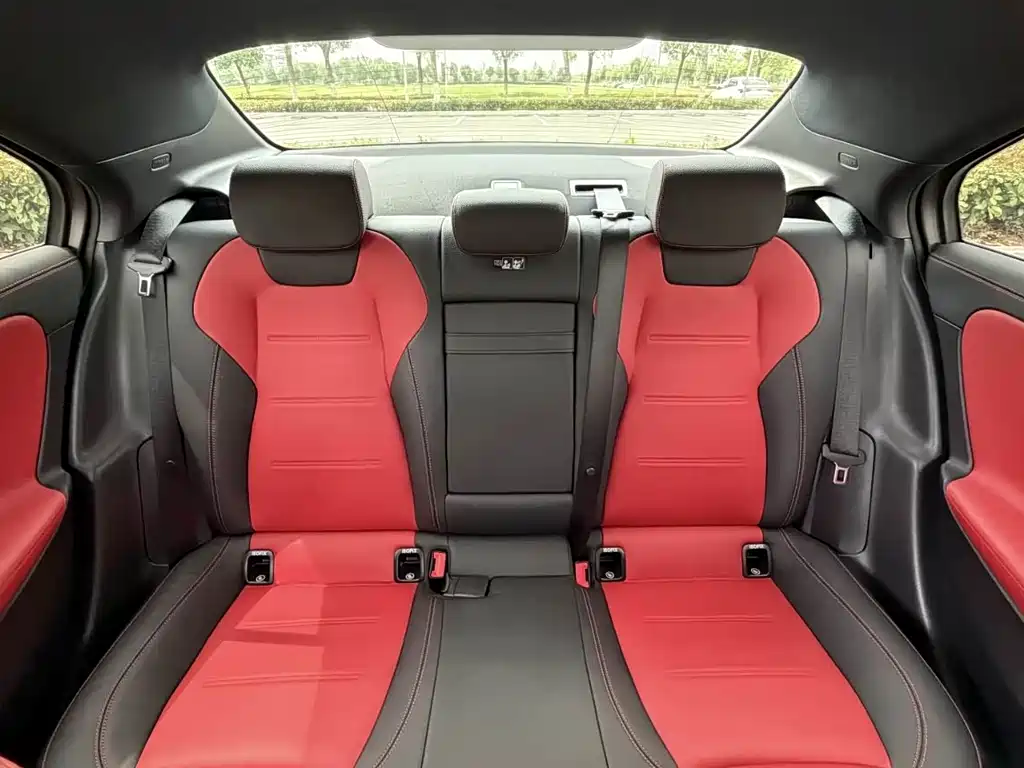 Mercedes-Benz A-Class AMG 2020 — фото 7