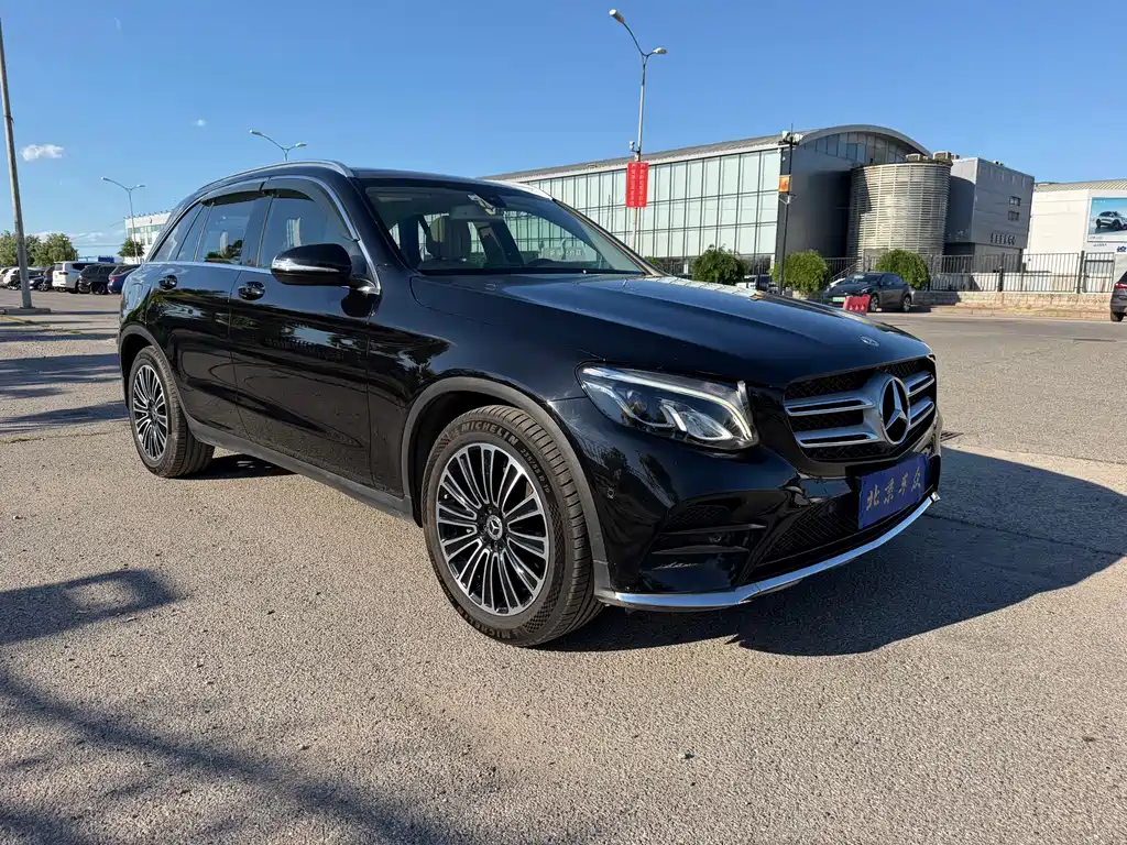 Mercedes-Benz GLC 2018 — фото 3