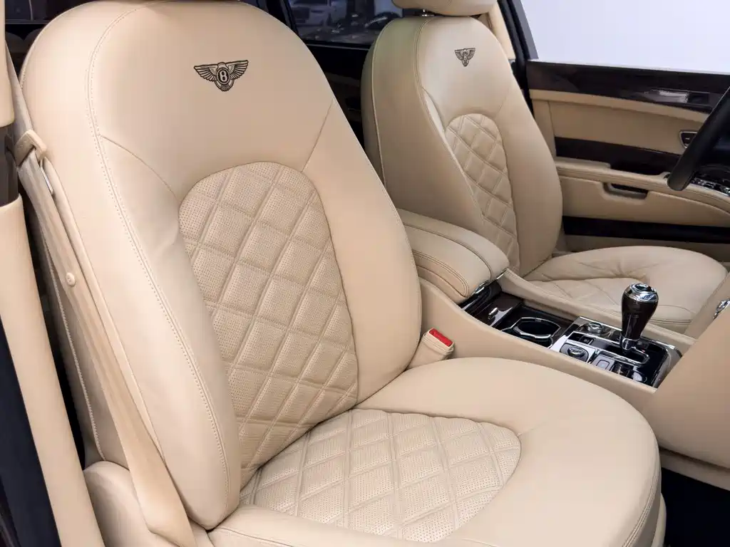 Bentley Mulsanne 2014 — фото 13