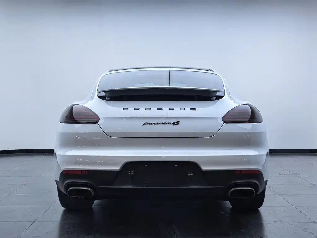 Porsche Panamera 2014 — фото 19
