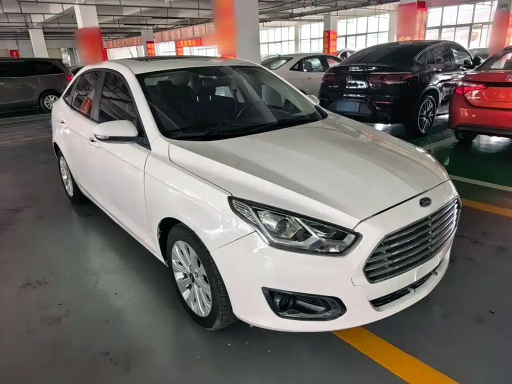 Ford Escort 2017