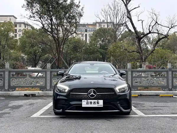Mercedes-Benz E-Class 2021