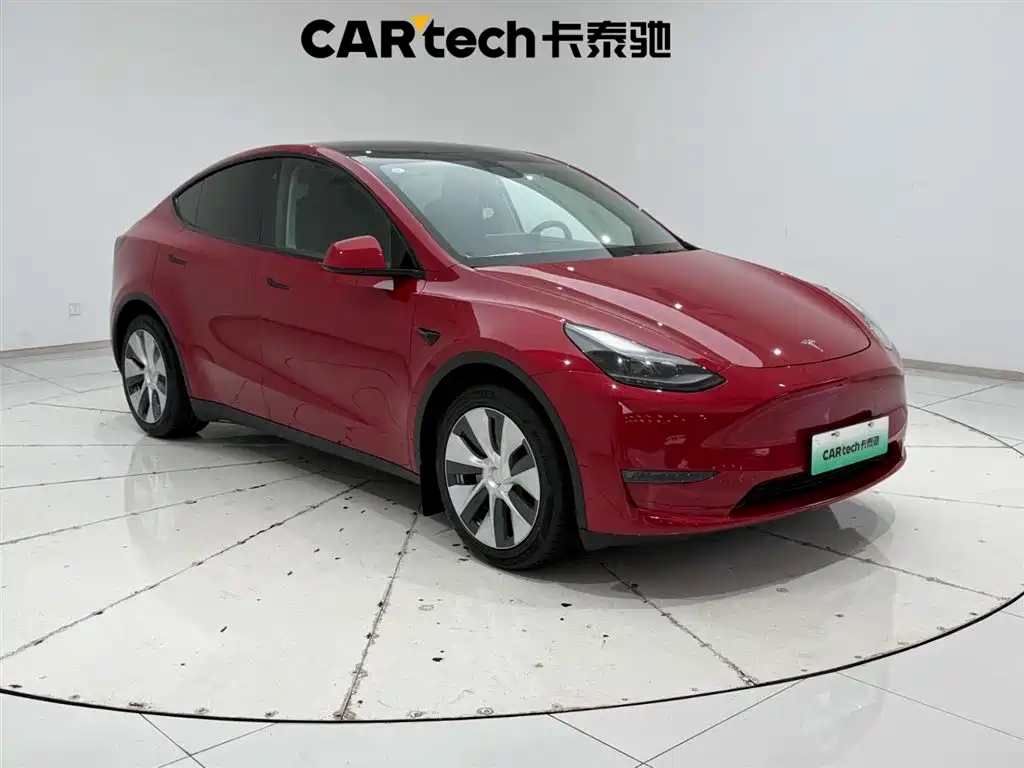 Tesla Model Y 2021