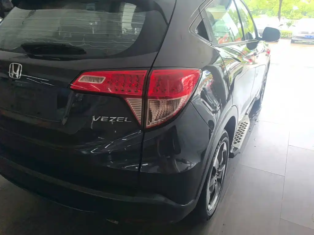 Honda Vezel 2016 — фото 8