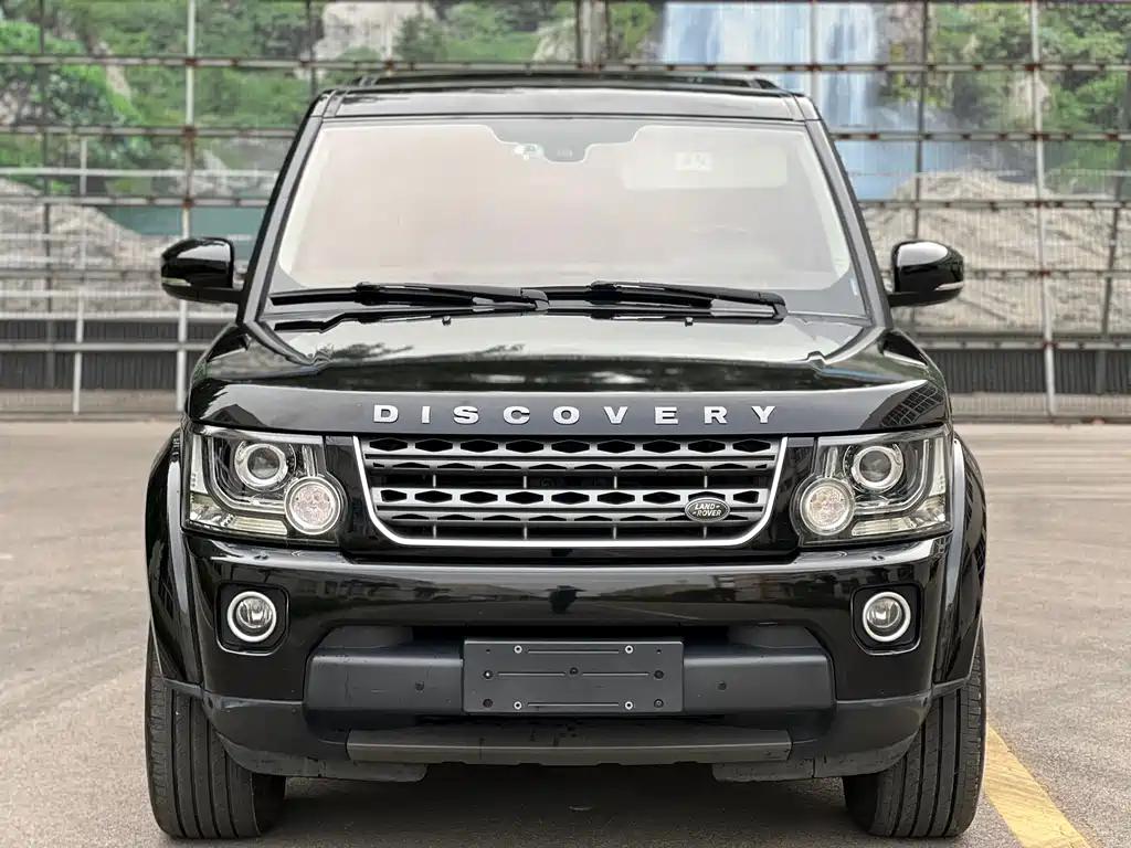 Land Rover Discovery 2015 — фото 2