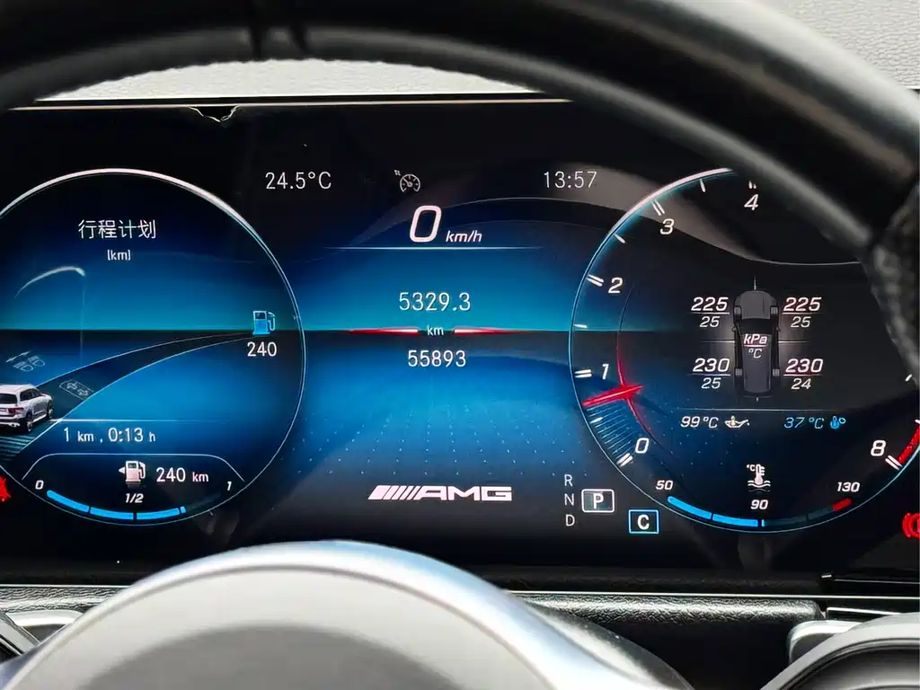 Mercedes-Benz GLB AMG 2022 — фото 19
