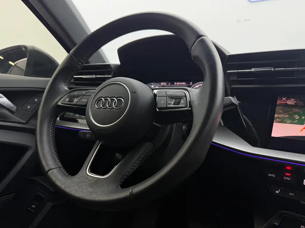 Audi A3 2022 — фото 12