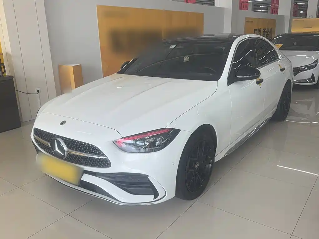 Mercedes-Benz C-Class 2022