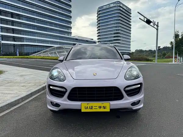 Porsche Cayenne 2012