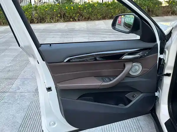BMW X1 2021