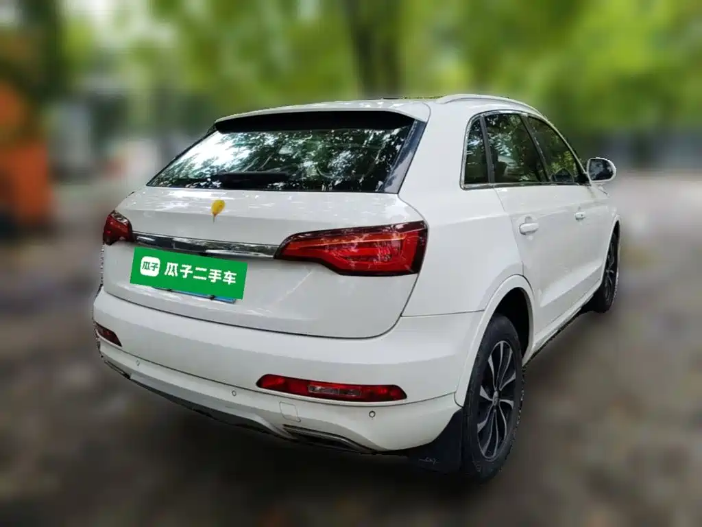 Zotye SR7 2017 — фото 12