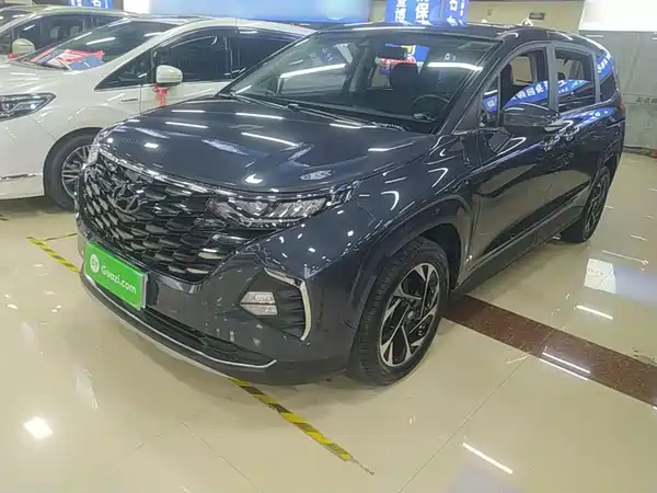Hyundai Custin 2023