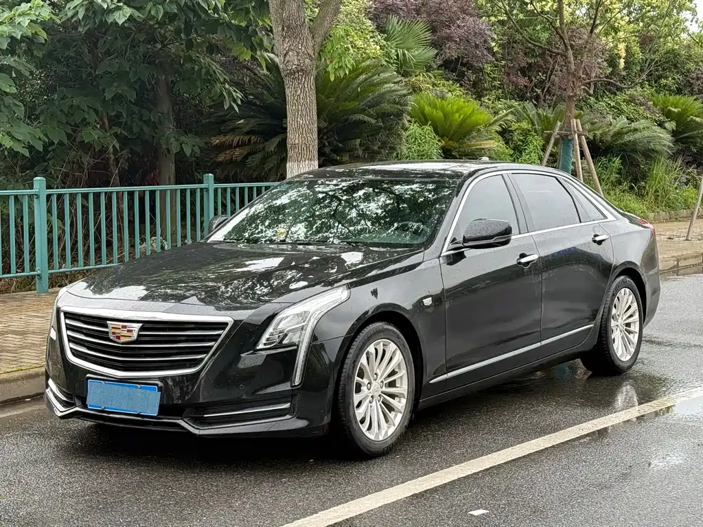 Cadillac CT6 2017