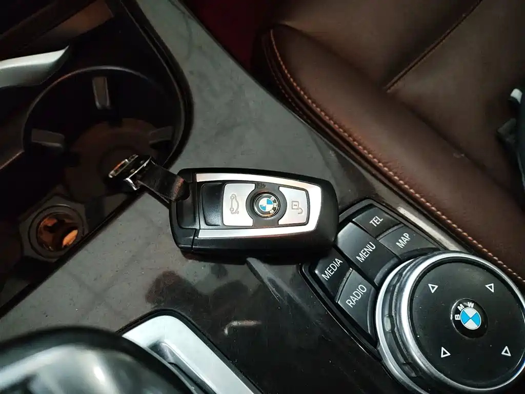 BMW X3 2016 — фото 17