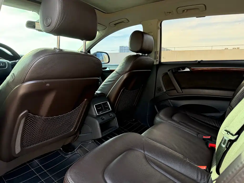 Audi Q7 2014