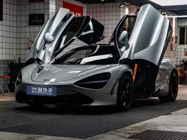 McLaren 720S 2020