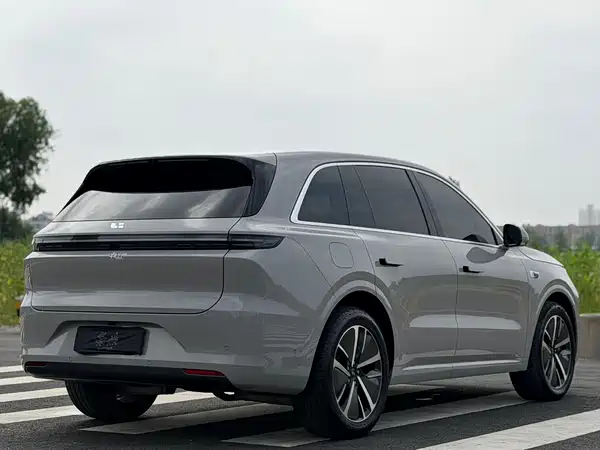 Li Auto L6 2024