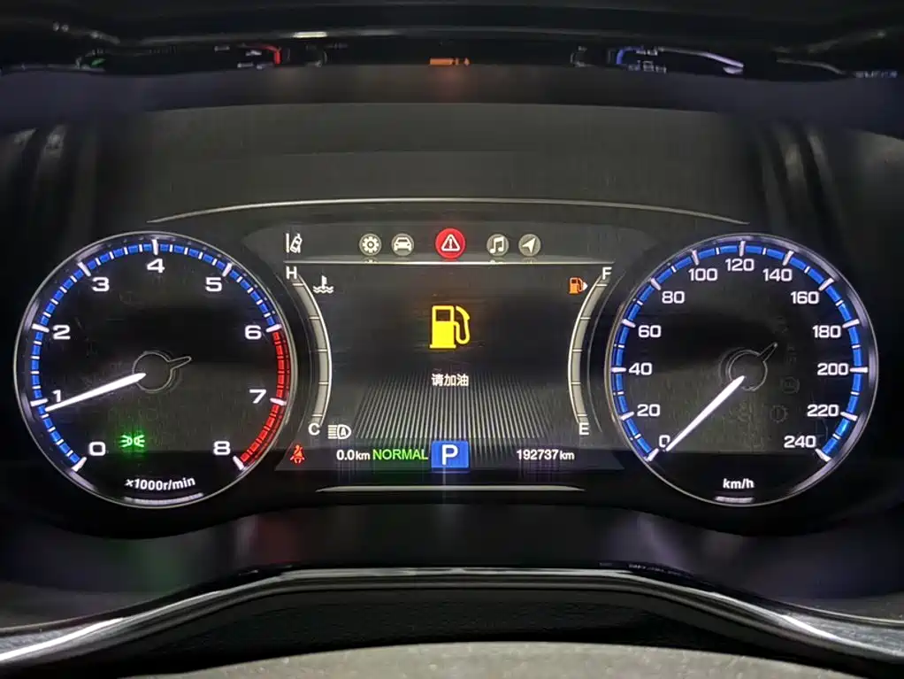 GAC Trumpchi M8 2018 — фото 9
