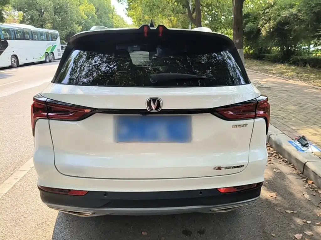 Changan CS75 PLUS 2023 — фото 6