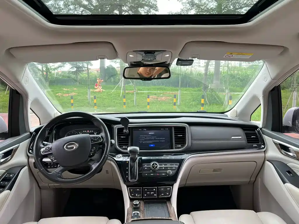 GAC Motor Trumpchi M8 2018 — фото 5