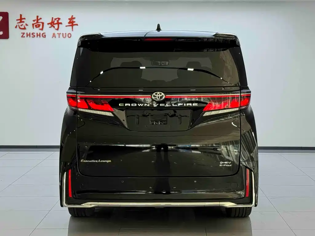 Toyota Vellfire 2024 — фото 13