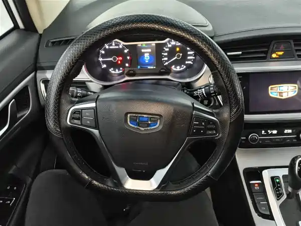 Geely Emgrand GS 2018