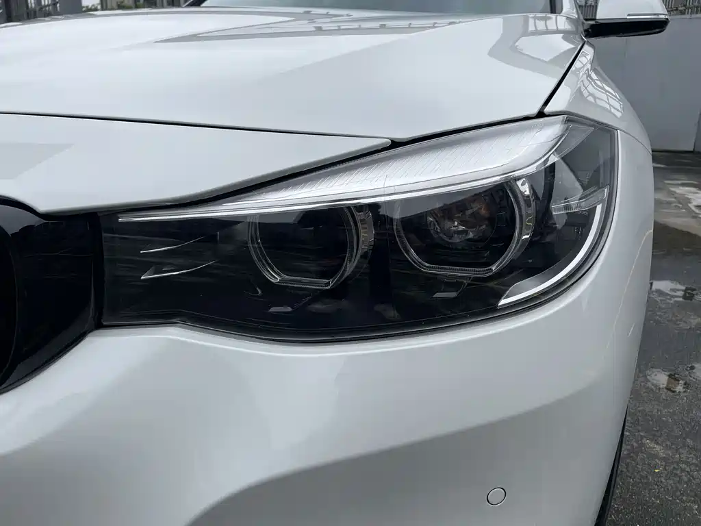 BMW 3 Series GT 2020 — фото 20