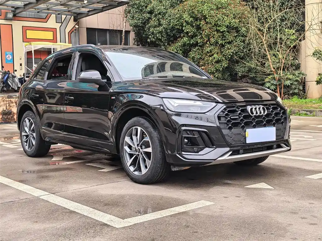 Audi Q5L 2023 — фото 3