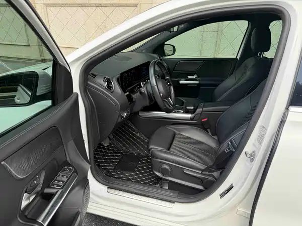 Mercedes-Benz B-Class 2021