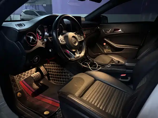 Mercedes-Benz CLA 2018