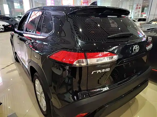 Toyota Frontlander 2024