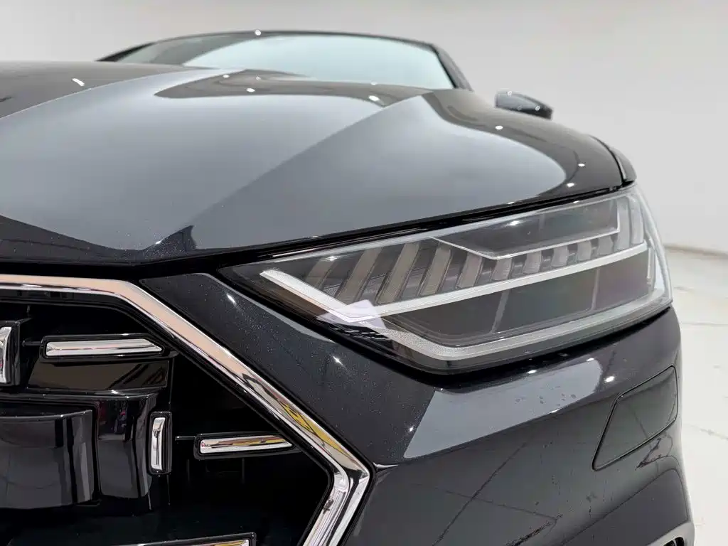 Audi A7L 2023 — фото 9