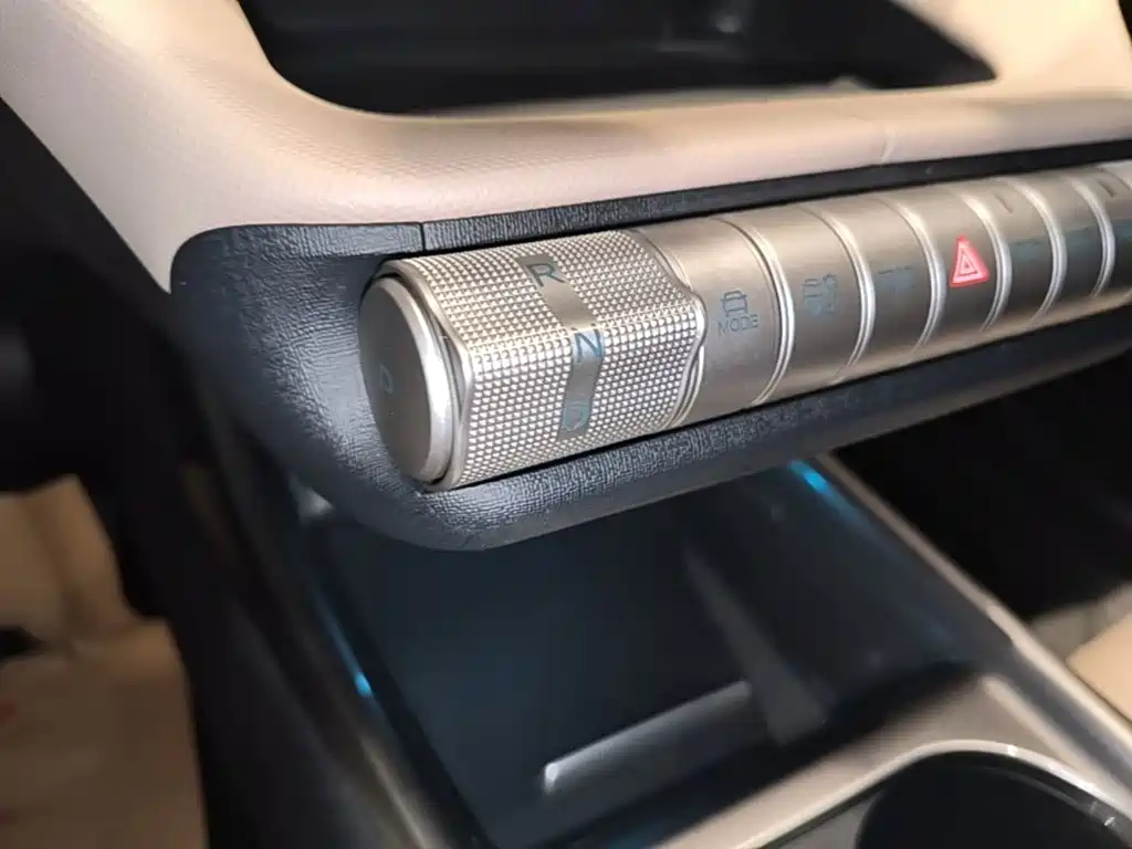 BYD Dolphin 2025 — фото 14