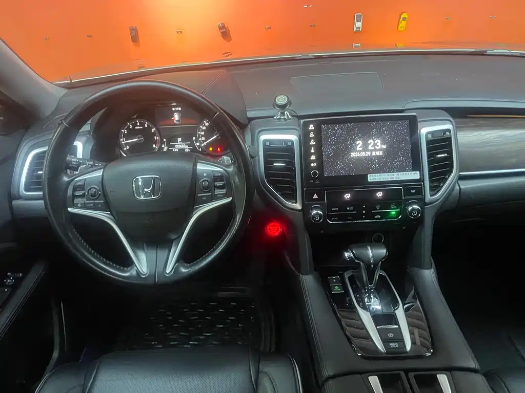 Honda UR-V 2018 — фото 10