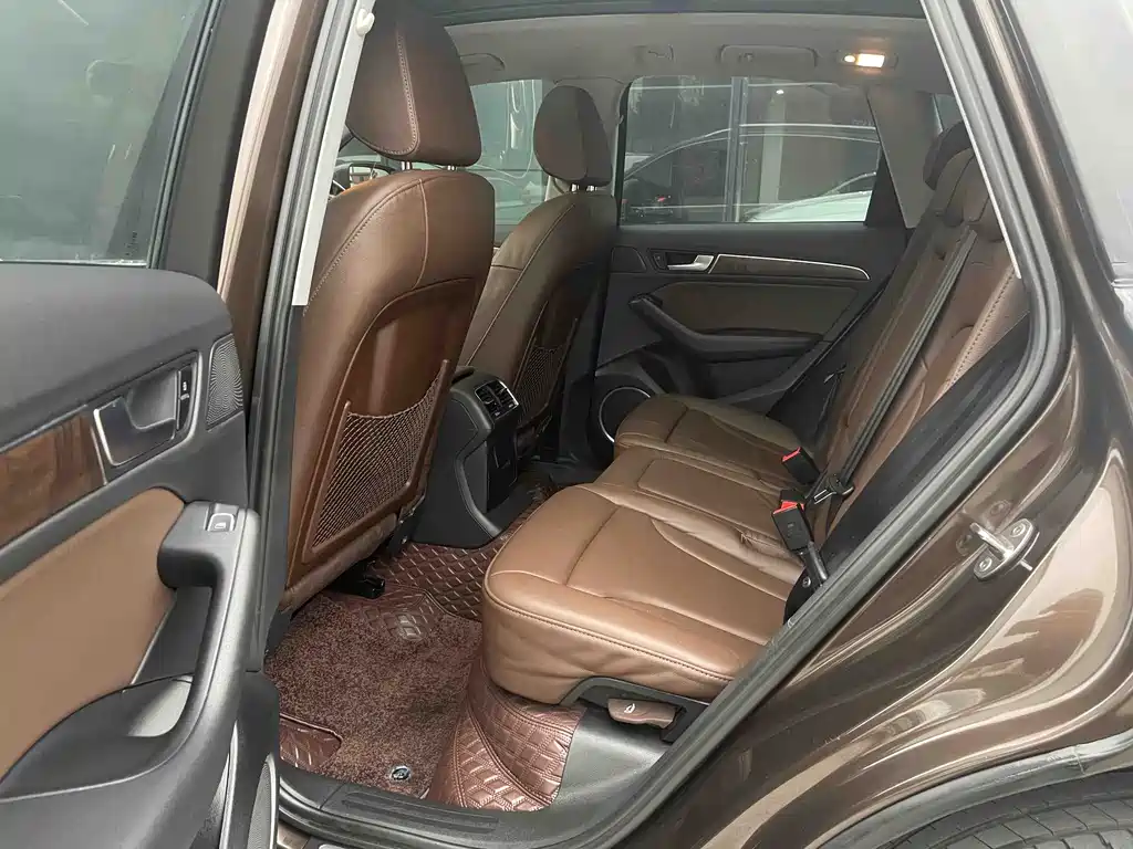 Audi Q5 2015 — фото 13