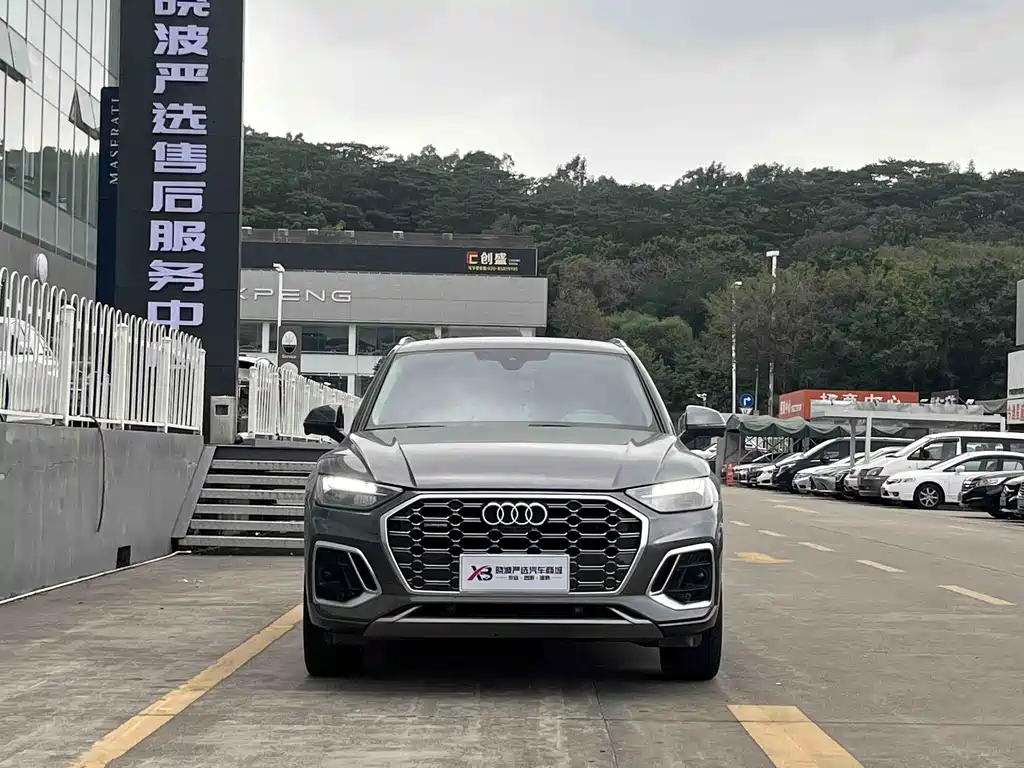 Audi Q5L 2022 — фото 2