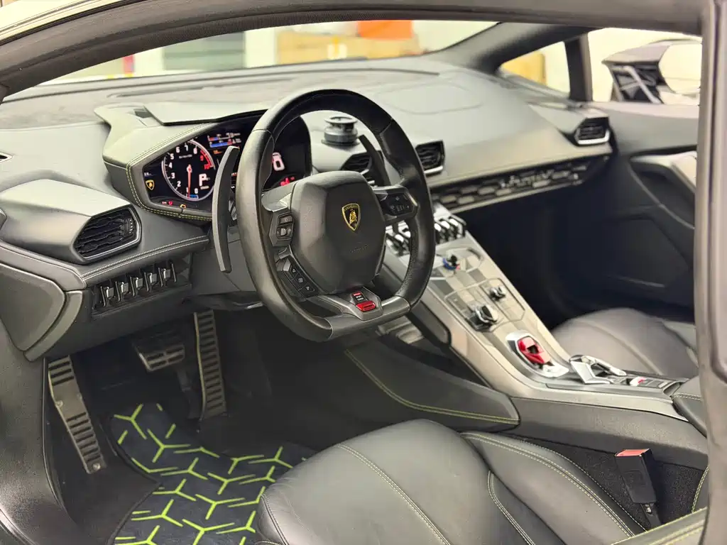 Lamborghini Huracan 2017 — фото 3