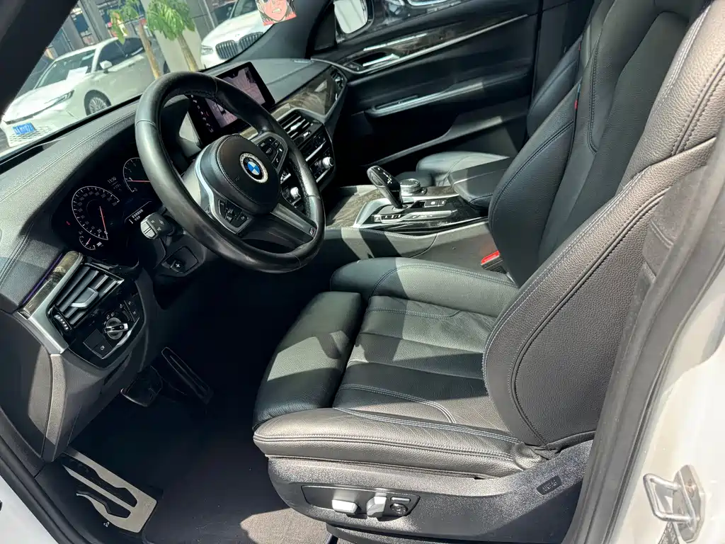 BMW 6 Series GT 2019 — фото 4
